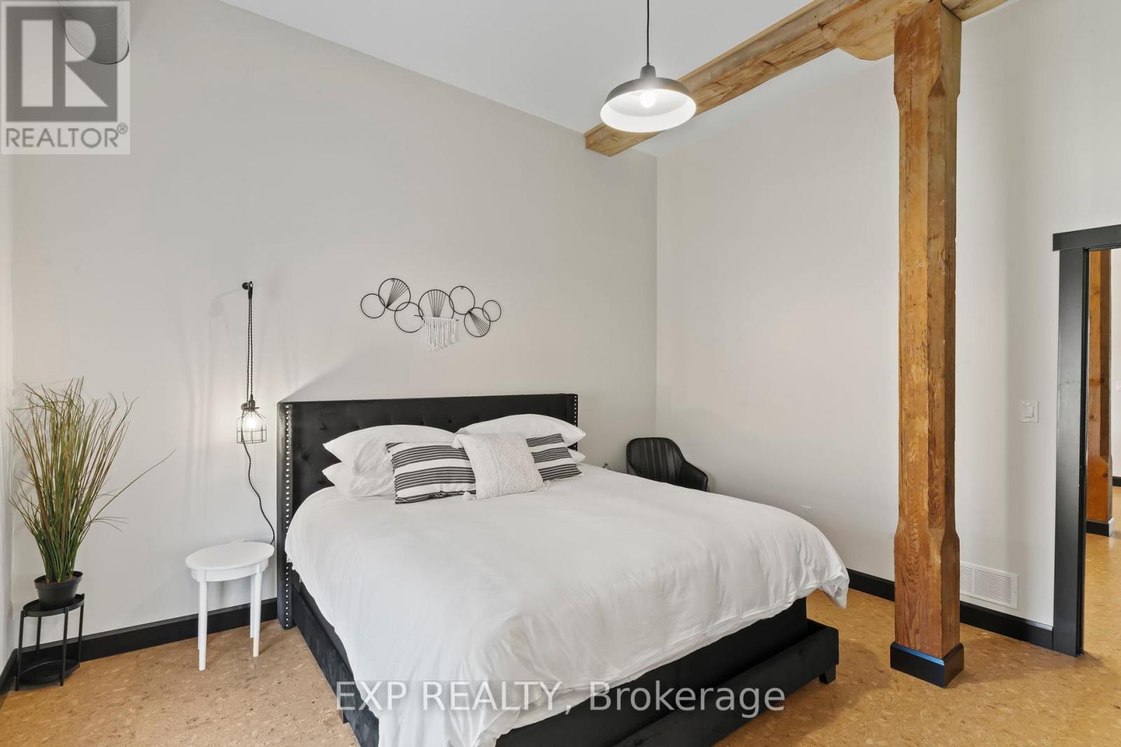 33 Andrew Street, South Bruce, Ontario  N0G 2S0 - Photo 17 - X12411730