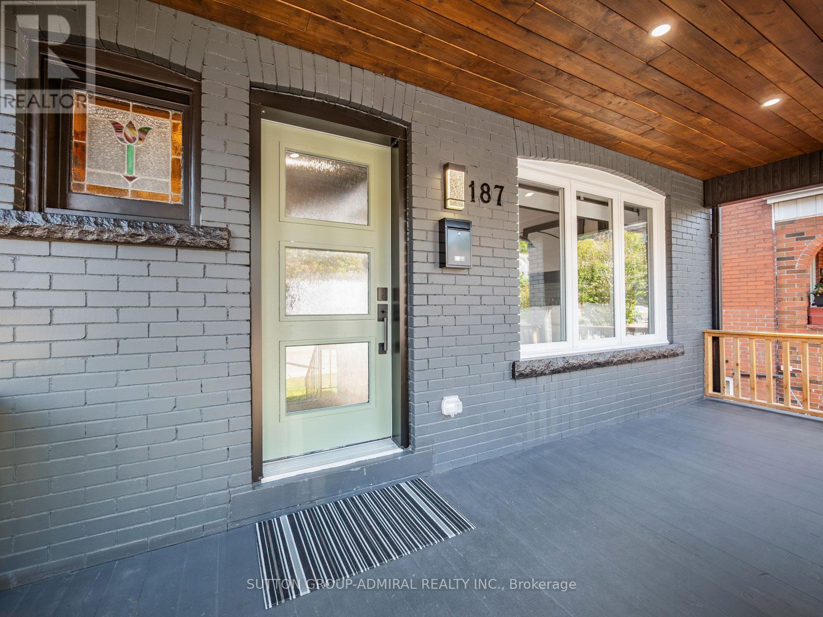 187 Rosslyn Avenue S, Hamilton (Delta), Ontario  L8M 3J4 - Photo 2 - X12411771