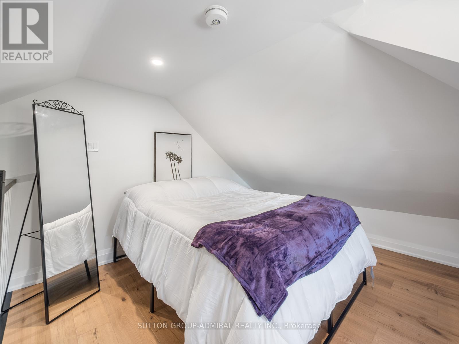187 Rosslyn Avenue S, Hamilton (Delta), Ontario  L8M 3J4 - Photo 26 - X12411771
