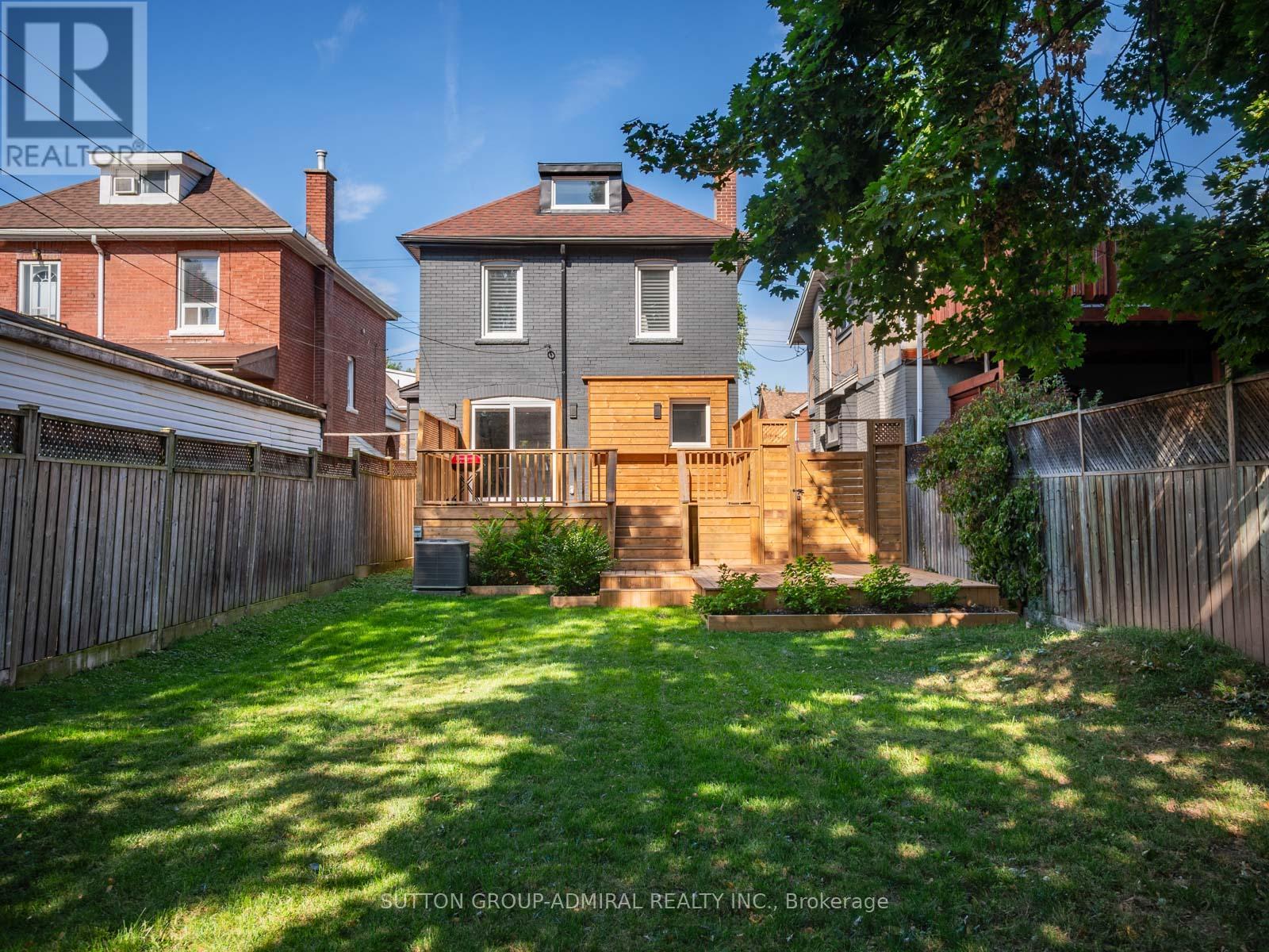 187 Rosslyn Avenue S, Hamilton (Delta), Ontario  L8M 3J4 - Photo 38 - X12411771