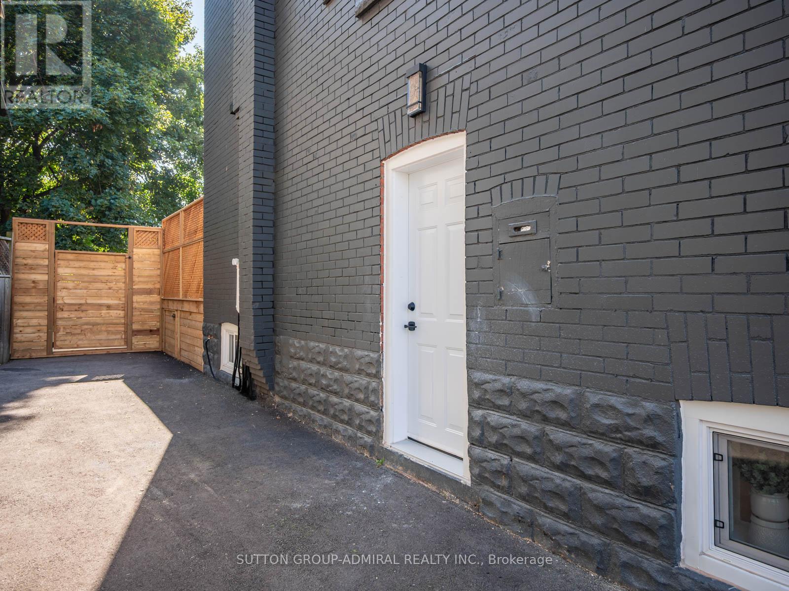 187 Rosslyn Avenue S, Hamilton (Delta), Ontario  L8M 3J4 - Photo 39 - X12411771