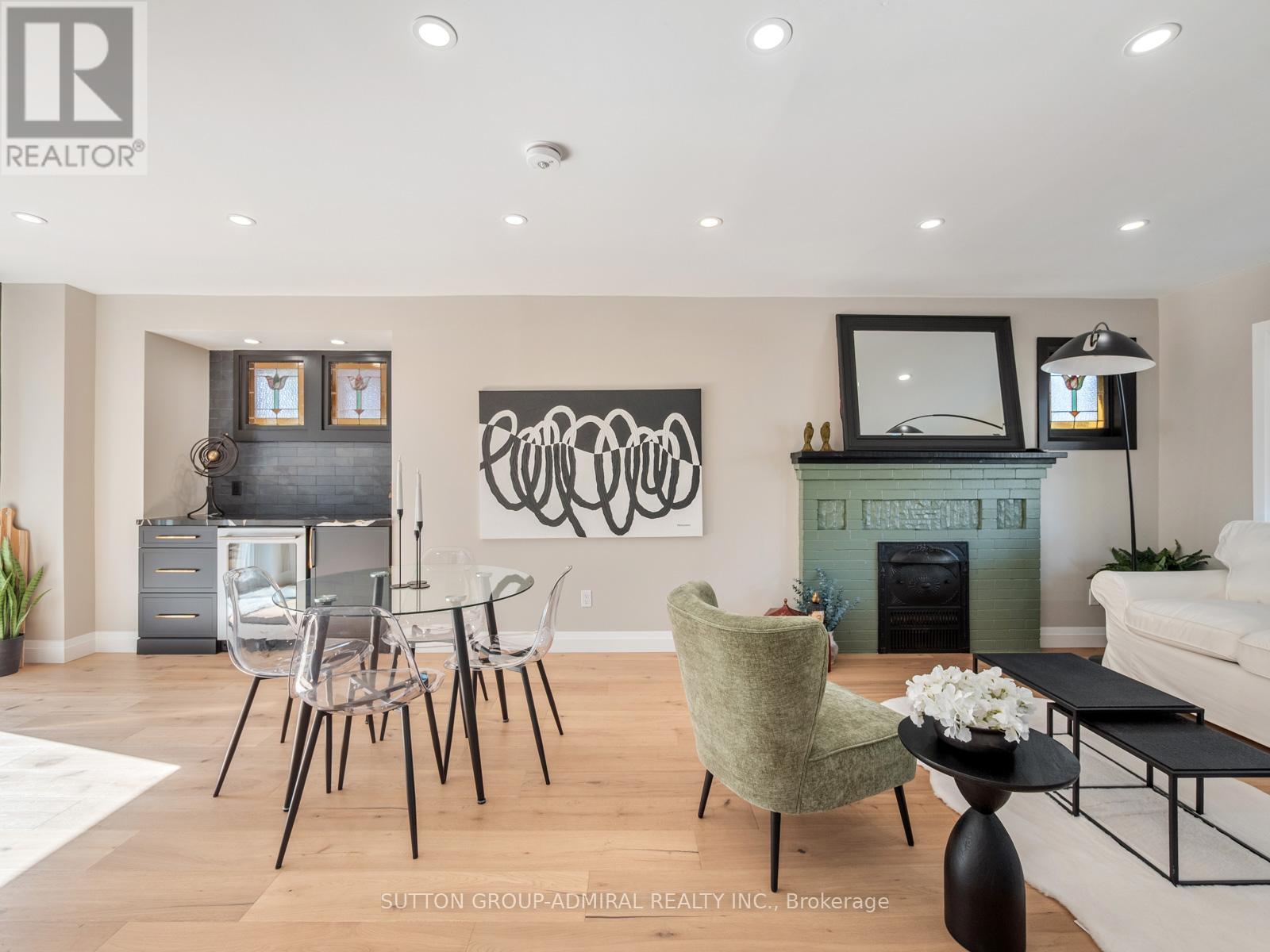 187 Rosslyn Avenue S, Hamilton (Delta), Ontario  L8M 3J4 - Photo 7 - X12411771