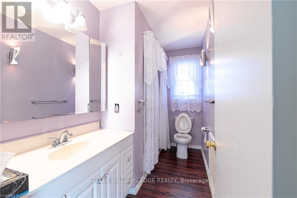 75 Silver Street, Port Colborne, Ontario  L3K 4S4 - Photo 17 - X12411800