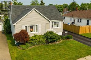 75 Silver Street, Port Colborne, Ontario  L3K 4S4 - Photo 2 - X12411800