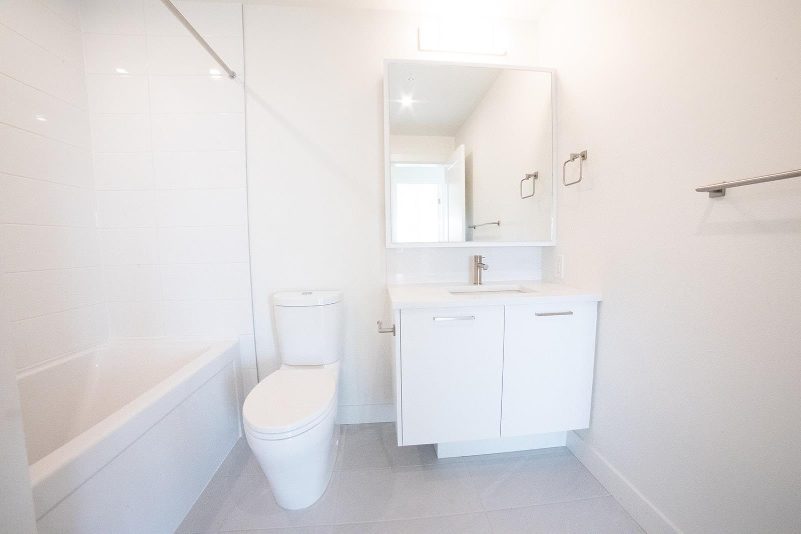 203 31900 Raven Avenue, Mission, British Columbia  V2V 0H5 - Photo 9 - R3048672