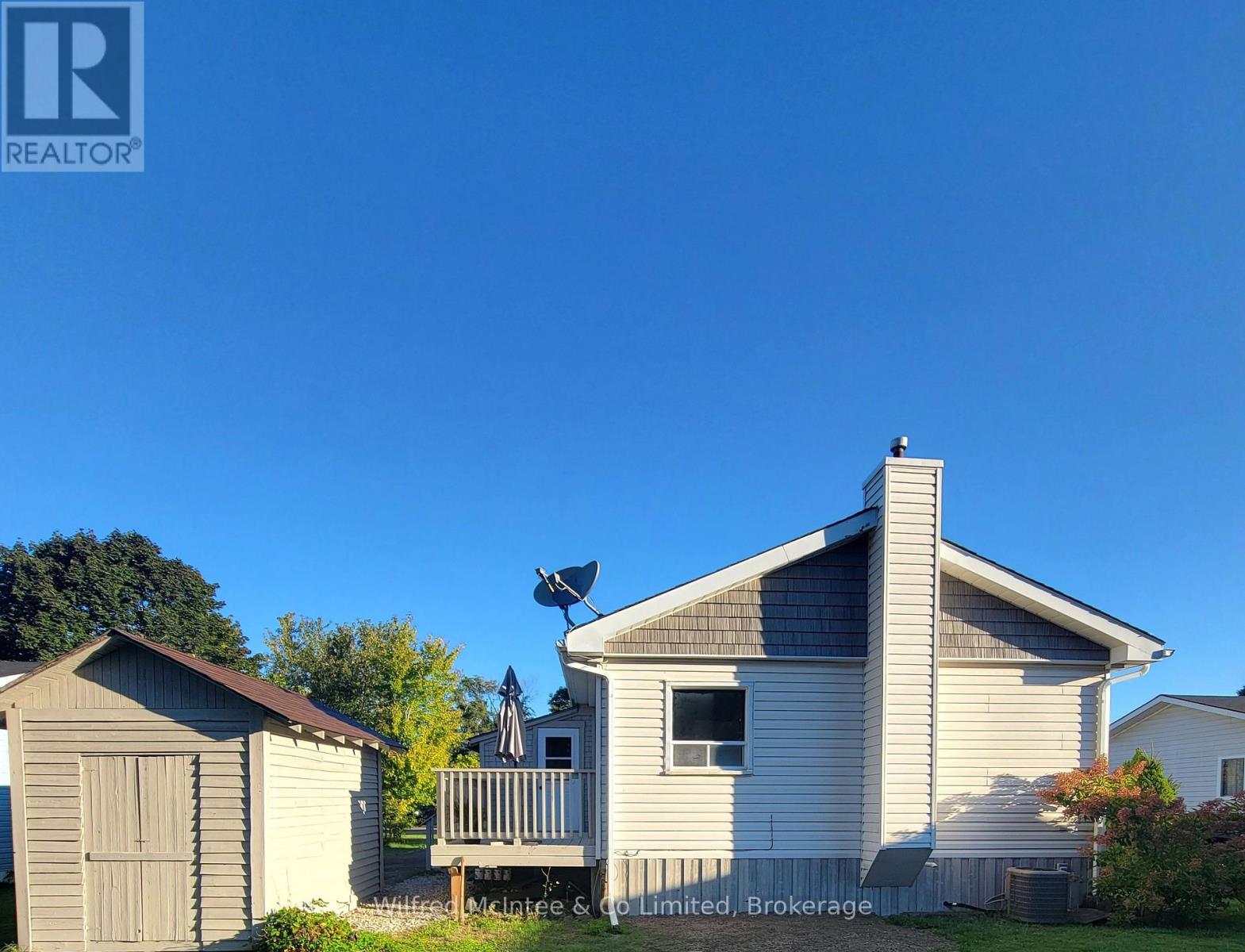 104 Meadows Drive, West Grey, Ontario  N4N 3B8 - Photo 19 - X12412124