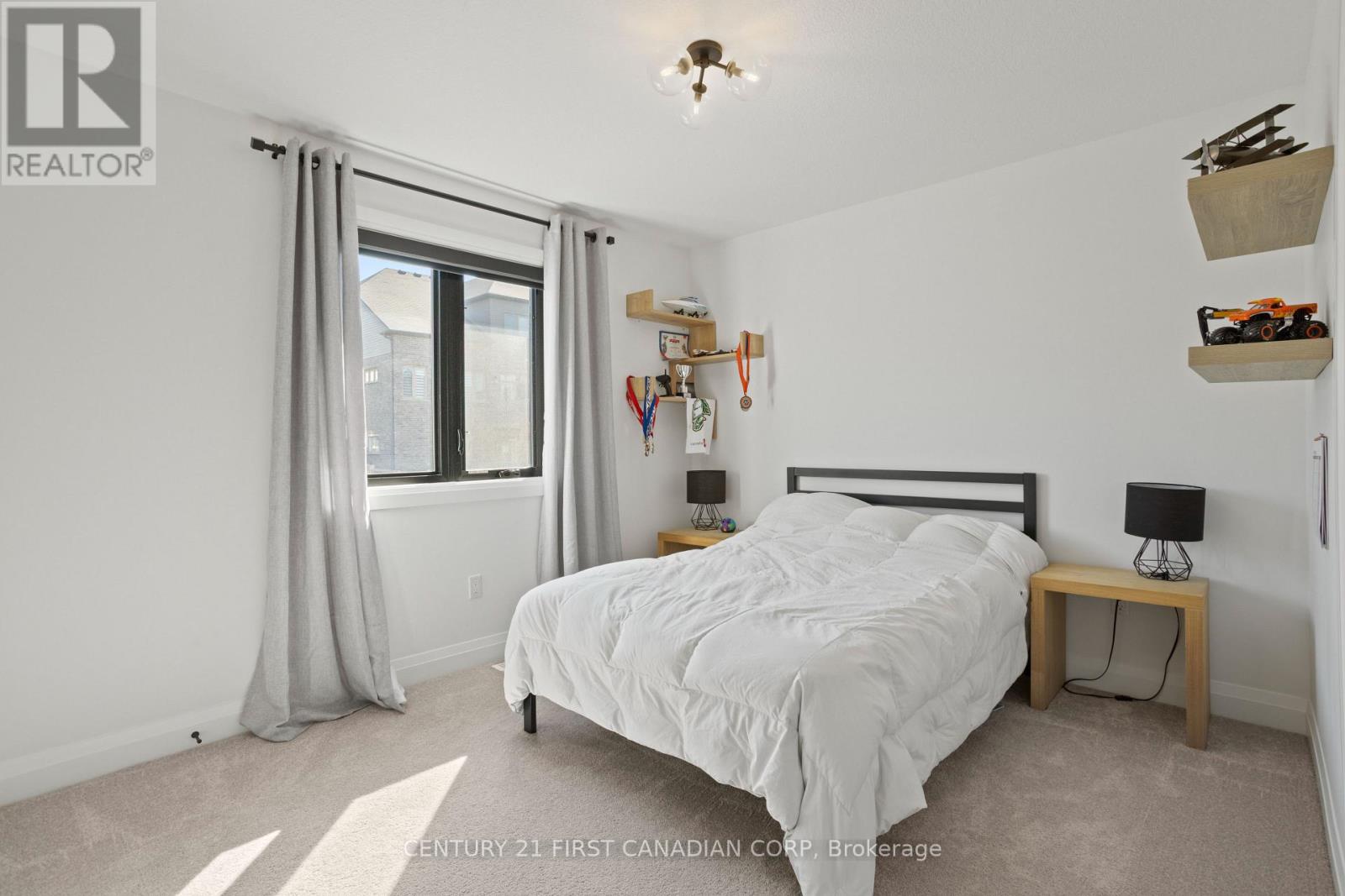 994 Riverbend Road, London South, Ontario  N6K 0J3 - Photo 27 - X12412120