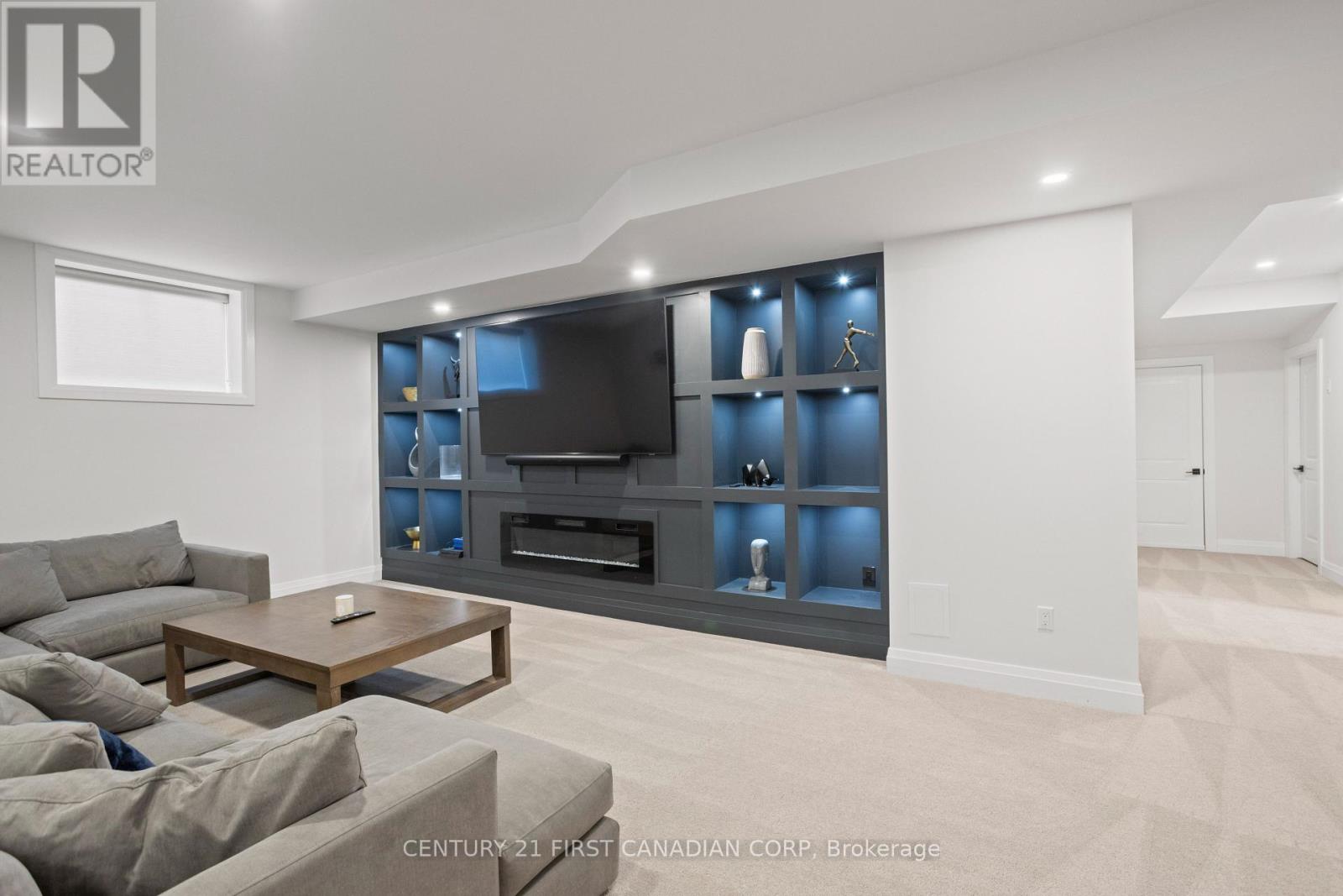 994 Riverbend Road, London South, Ontario  N6K 0J3 - Photo 34 - X12412120
