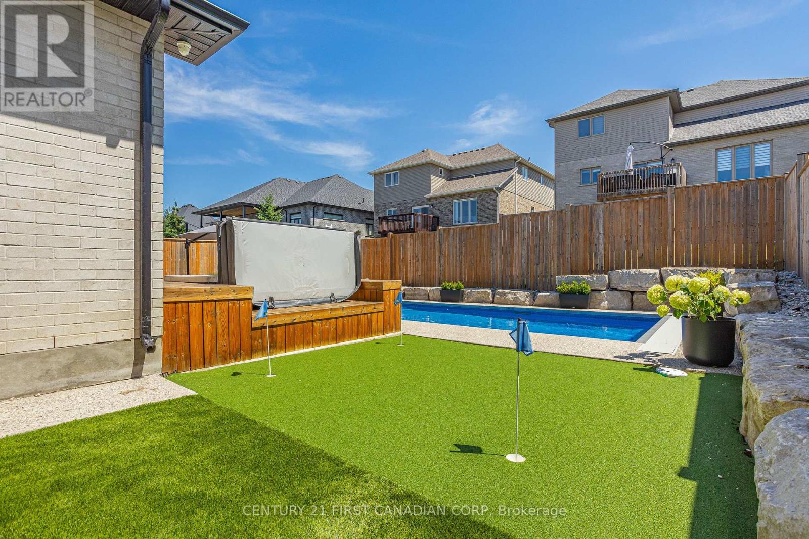 994 Riverbend Road, London South, Ontario  N6K 0J3 - Photo 41 - X12412120
