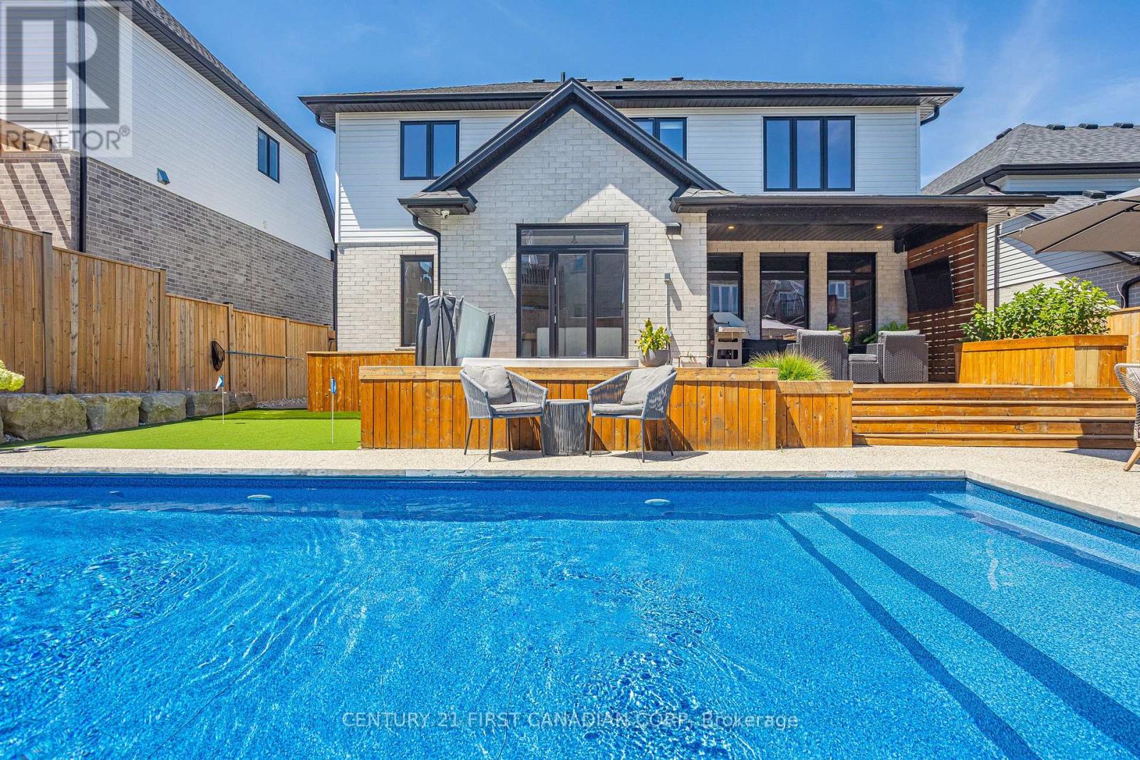 994 Riverbend Road, London South, Ontario  N6K 0J3 - Photo 44 - X12412120