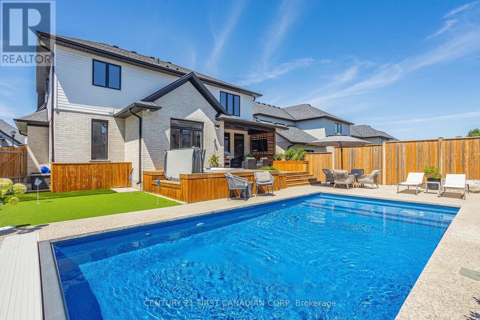 994 Riverbend Road, London South, Ontario  N6K 0J3 - Photo 46 - X12412120
