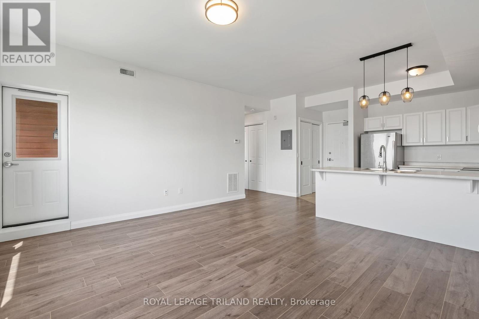 305 - 263 Butler Street, Lucan Biddulph, Ontario  N0M 2J0 - Photo 19 - X12412166