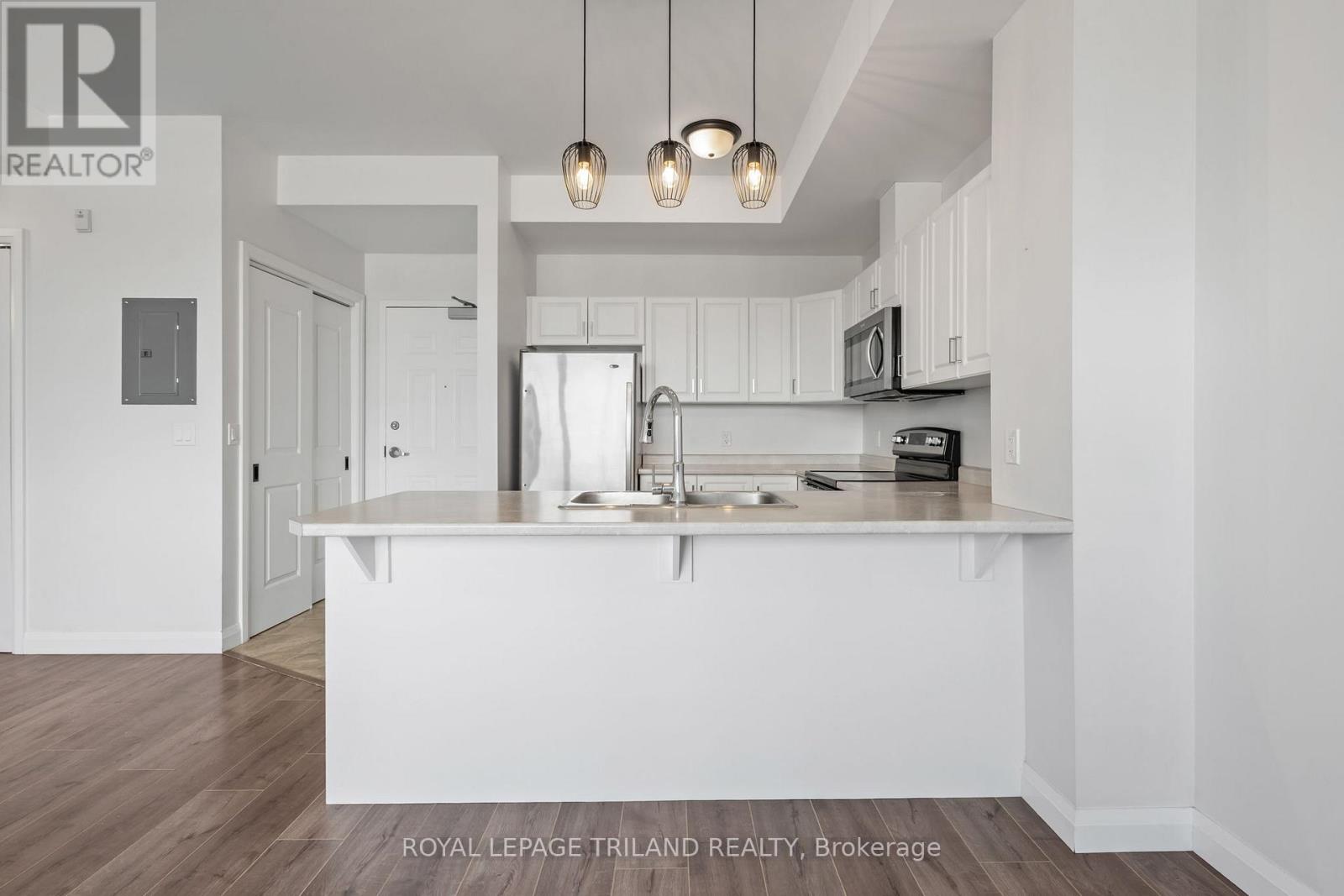 305 - 263 Butler Street, Lucan Biddulph, Ontario  N0M 2J0 - Photo 23 - X12412166