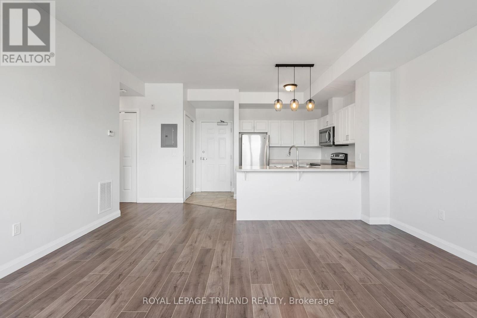 305 - 263 Butler Street, Lucan Biddulph, Ontario  N0M 2J0 - Photo 24 - X12412166