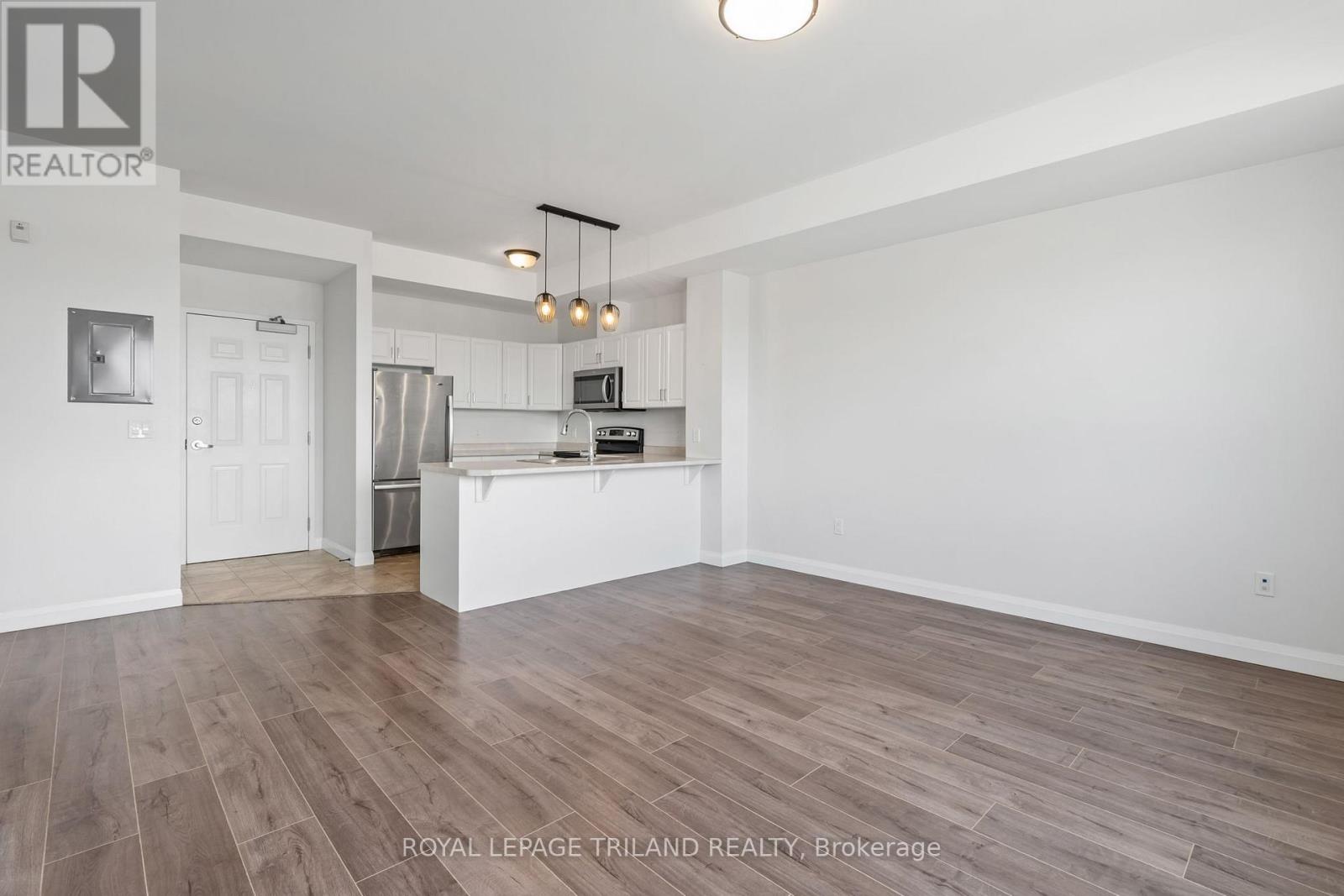 305 - 263 Butler Street, Lucan Biddulph, Ontario  N0M 2J0 - Photo 25 - X12412166