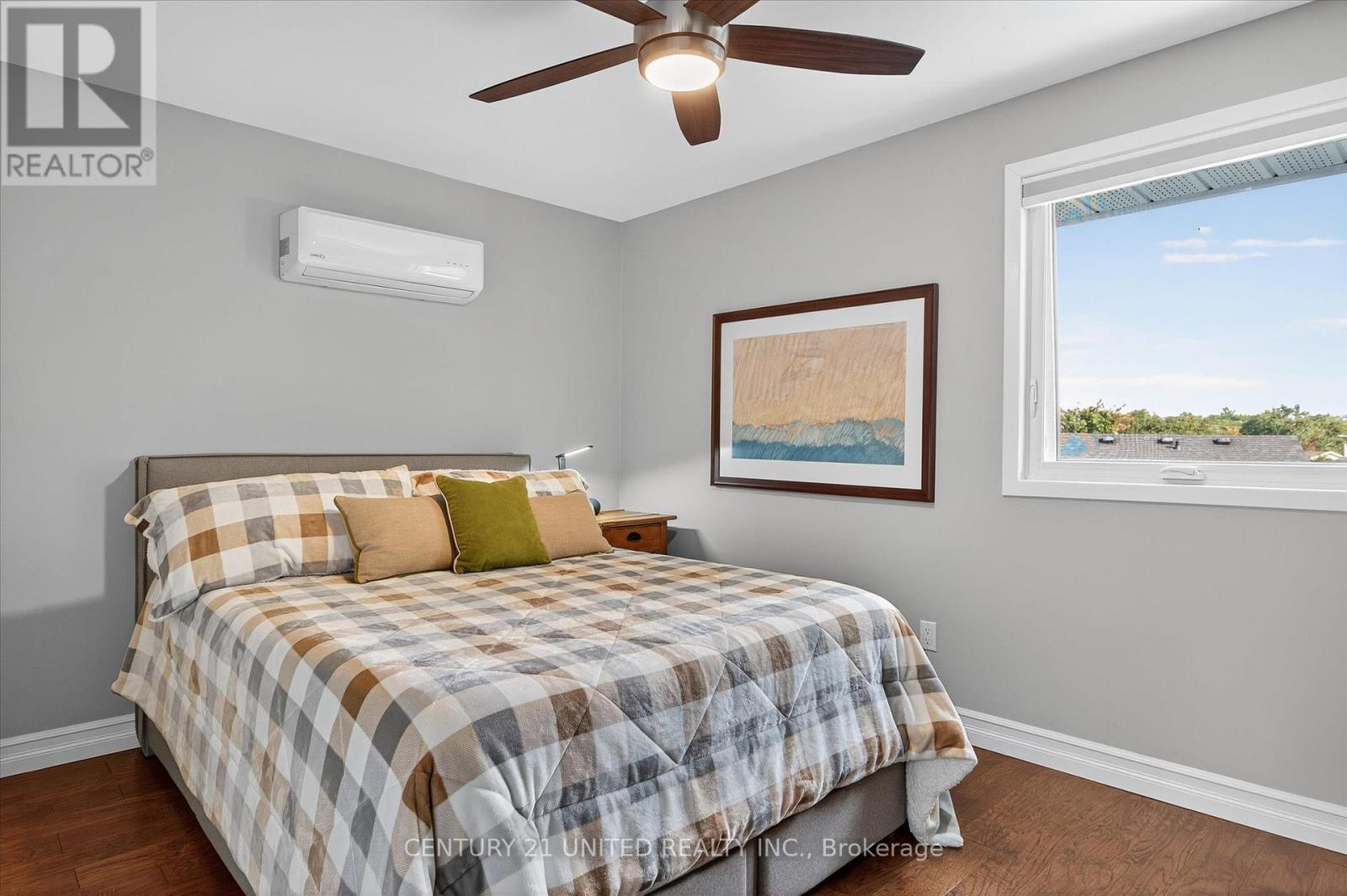 114 Oakwood Crescent, Peterborough, Ontario K9J 1N3 - Photo 20 - X12412142