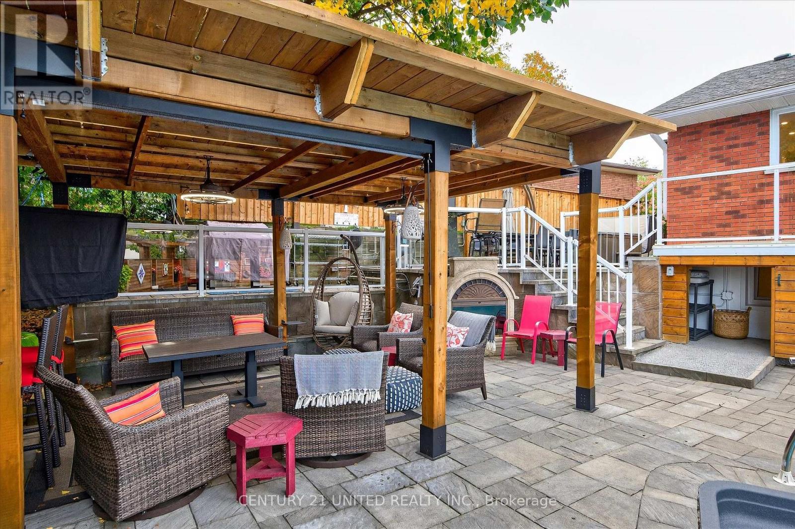 114 Oakwood Crescent, Peterborough, Ontario K9J 1N3 - Photo 34 - X12412142