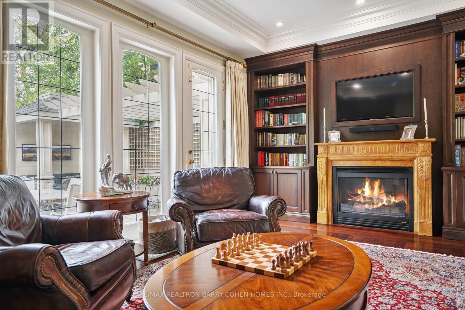 100 Old Forest Hill Road, Toronto, Ontario  M5P 2R5 - Photo 19 - C12411837