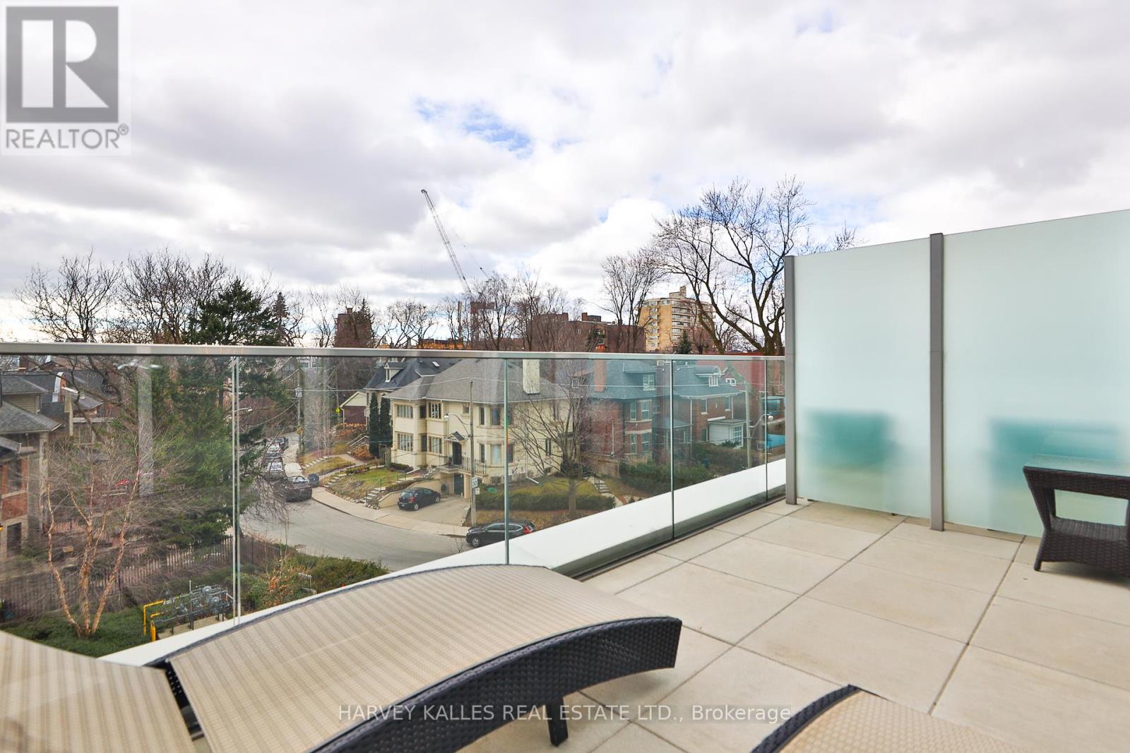 49 Foxbar Road, Toronto, Ontario  M4V 2G5 - Photo 21 - C12411847