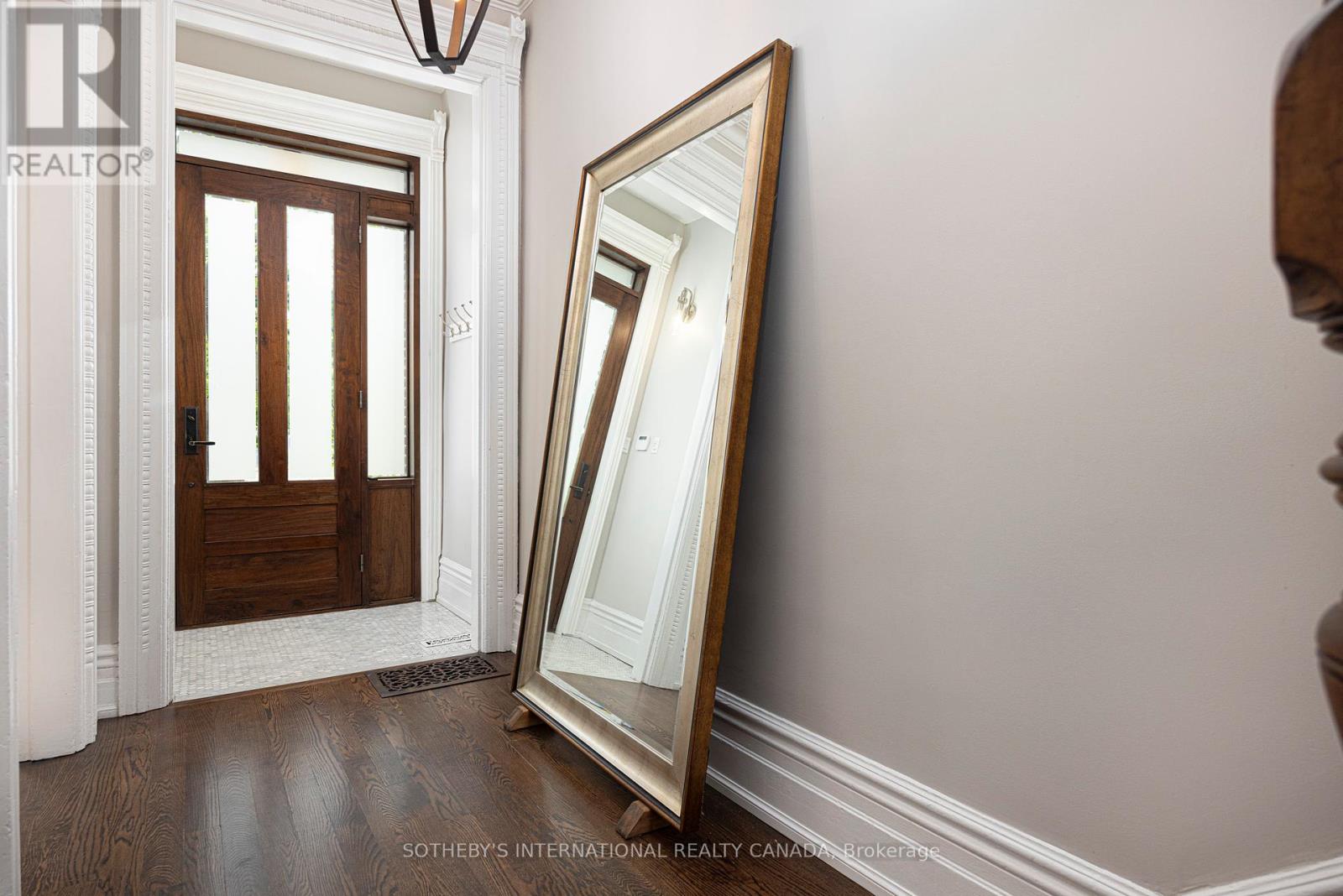 54 Stanley Terrace Avenue, Toronto, Ontario  M6J 2R4 - Photo 12 - C12411924