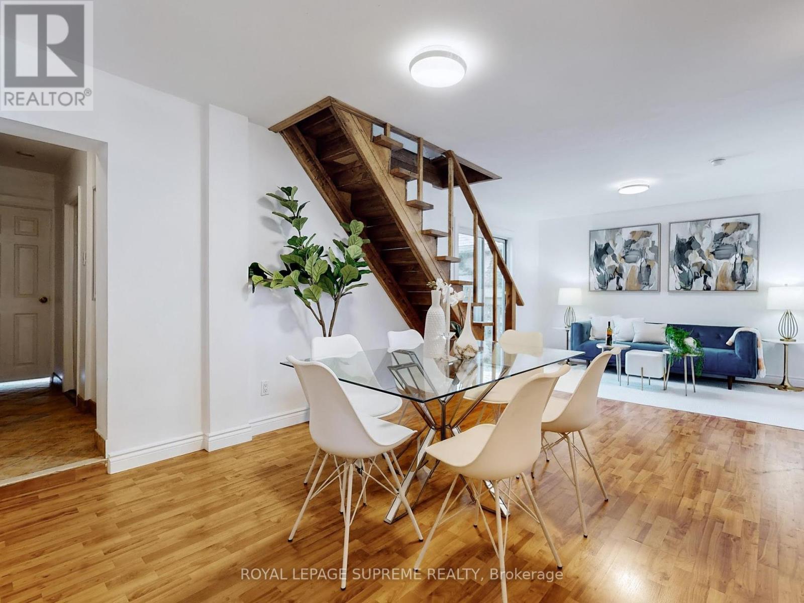 370 Jones Avenue, Toronto (Blake-Jones), Ontario  M4J 3G3 - Photo 4 - E12411899