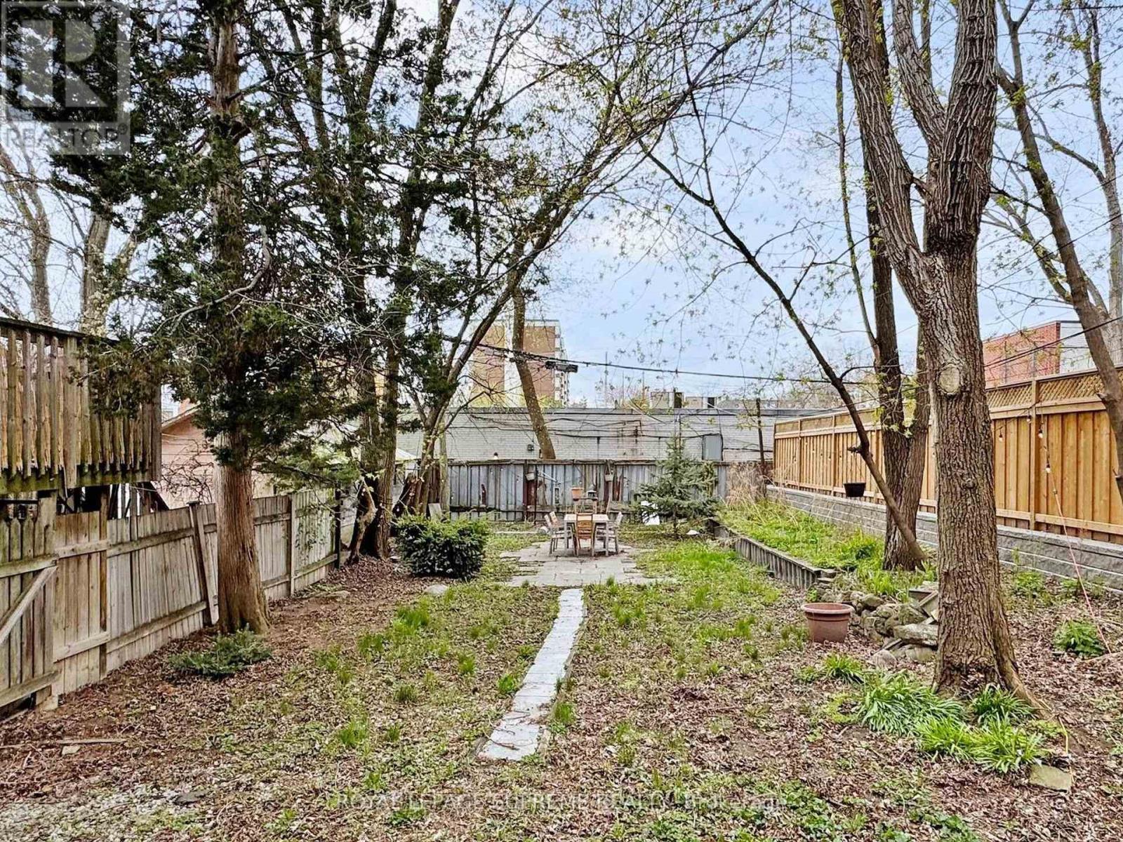 370 Jones Avenue, Toronto (Blake-Jones), Ontario  M4J 3G3 - Photo 49 - E12411899