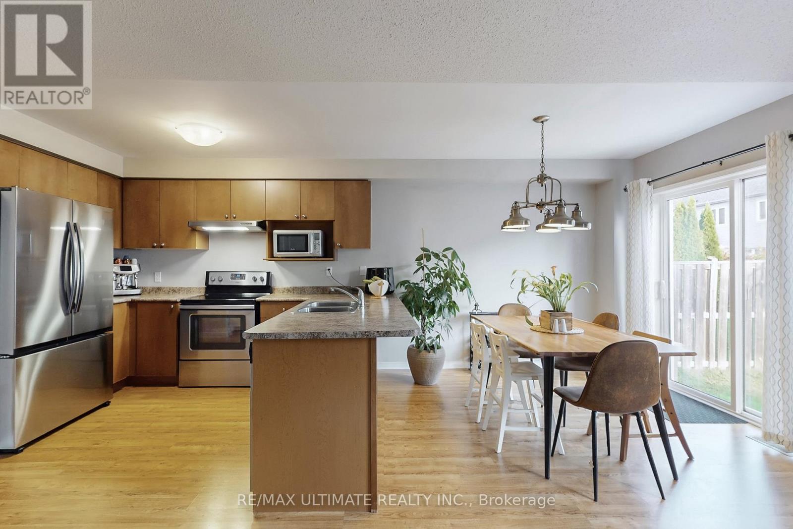 116 Bettina Place, Whitby, Ontario  L1R 0E8 - Photo 11 - E12411902