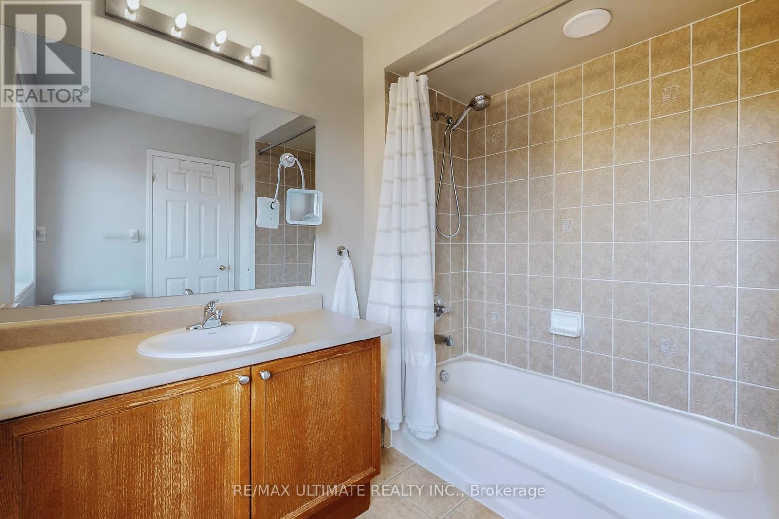116 Bettina Place, Whitby, Ontario  L1R 0E8 - Photo 25 - E12411902