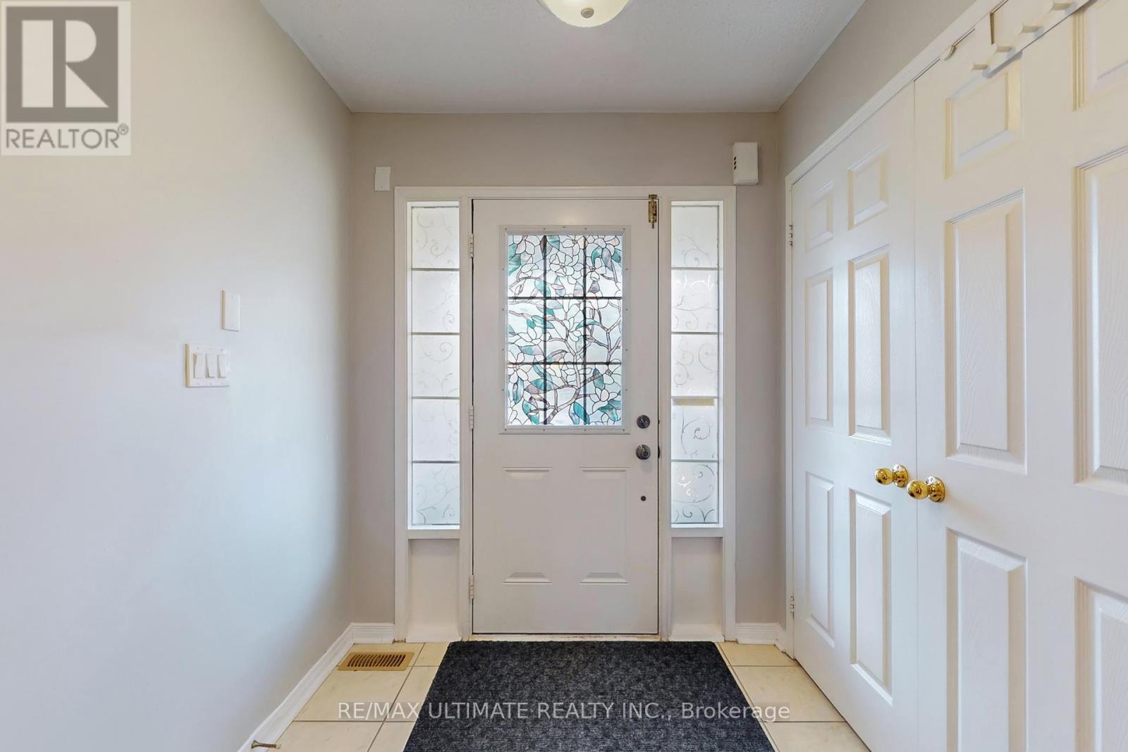 116 Bettina Place, Whitby, Ontario  L1R 0E8 - Photo 4 - E12411902