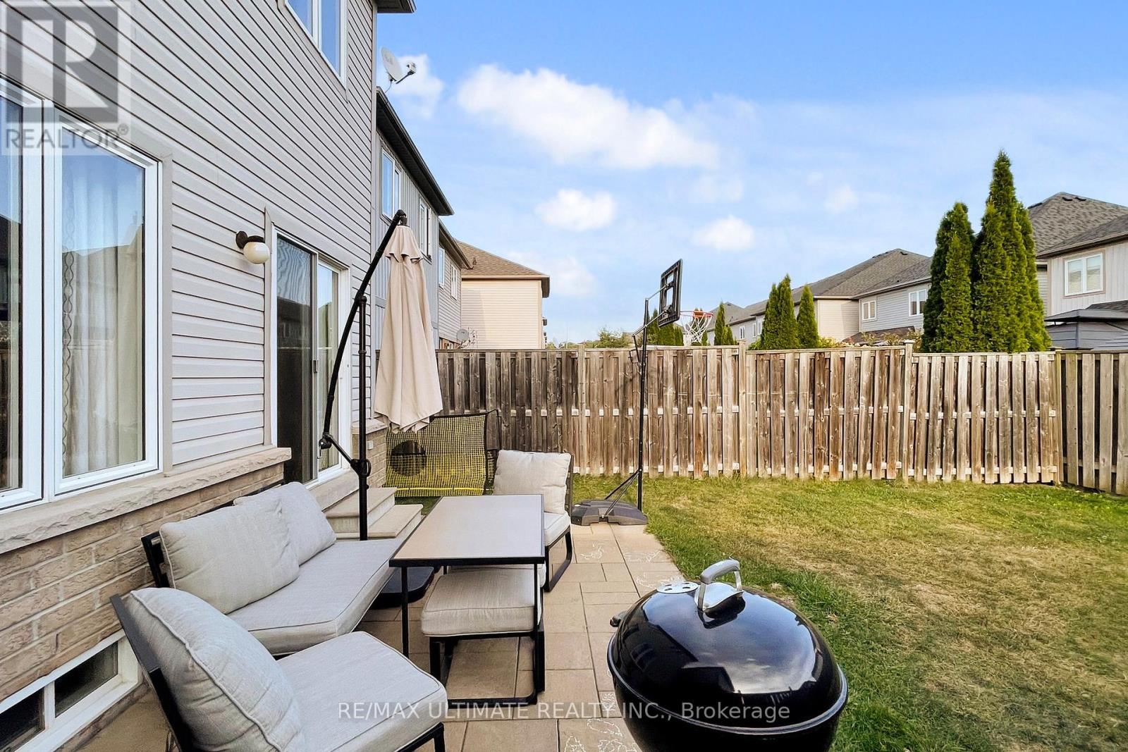 116 Bettina Place, Whitby, Ontario  L1R 0E8 - Photo 40 - E12411902