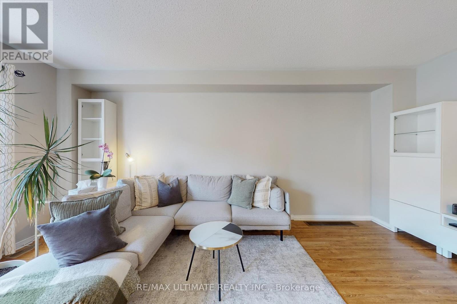 116 Bettina Place, Whitby, Ontario  L1R 0E8 - Photo 8 - E12411902