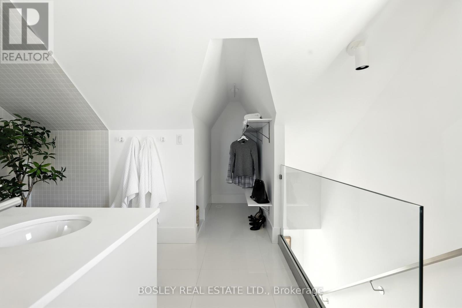 137 Munro Street, Toronto, Ontario  M4M 2B8 - Photo 22 - E12411947