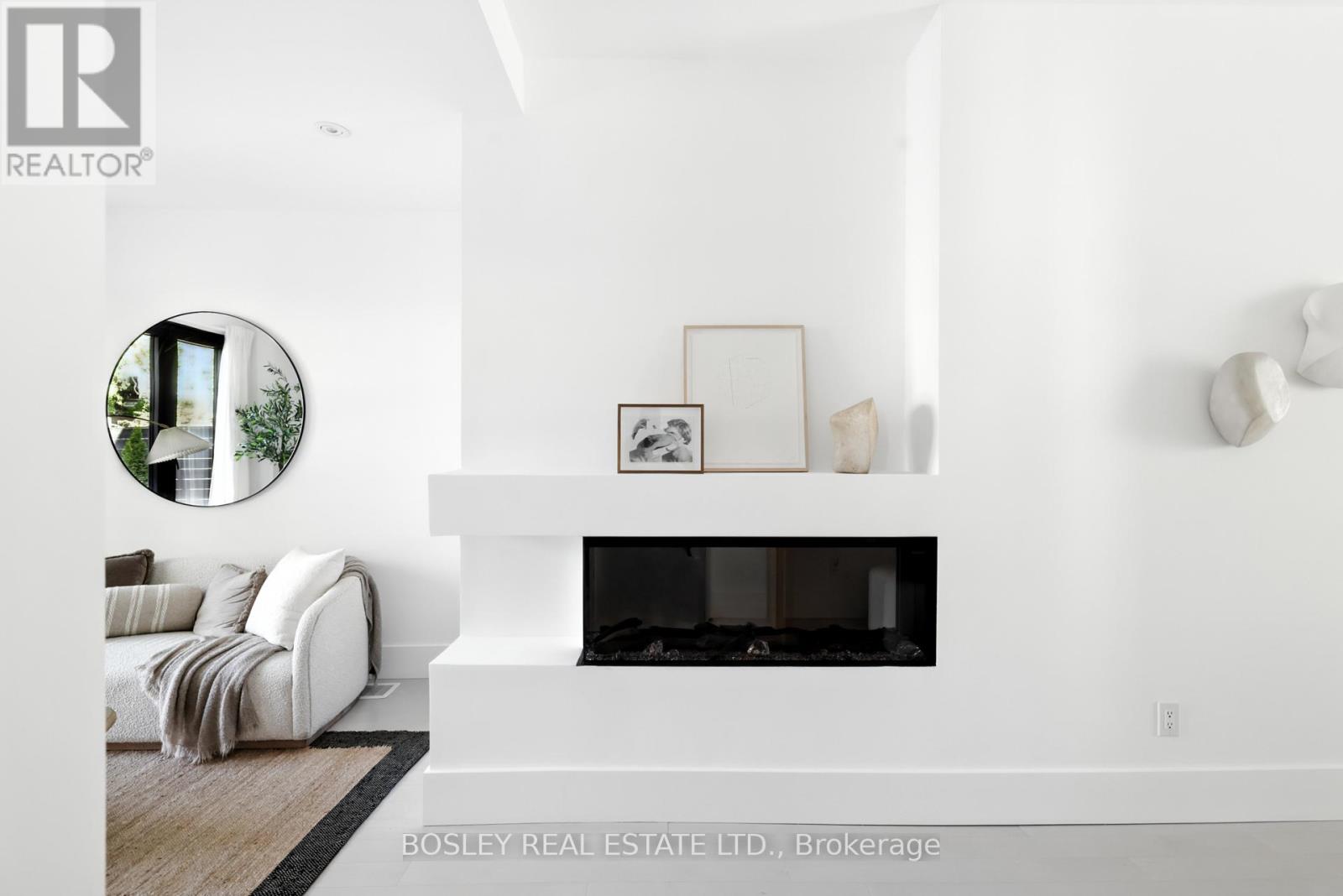 137 Munro Street, Toronto, Ontario  M4M 2B8 - Photo 7 - E12411947