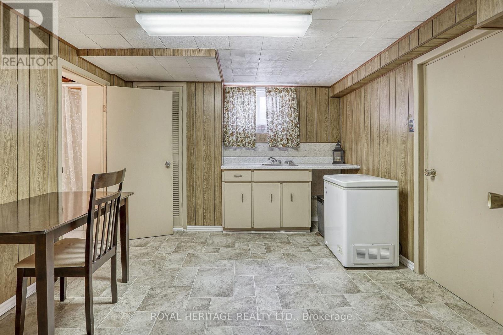339 Nipigon Street E, Oshawa, Ontario  L1J 4P1 - Photo 33 - E12411997