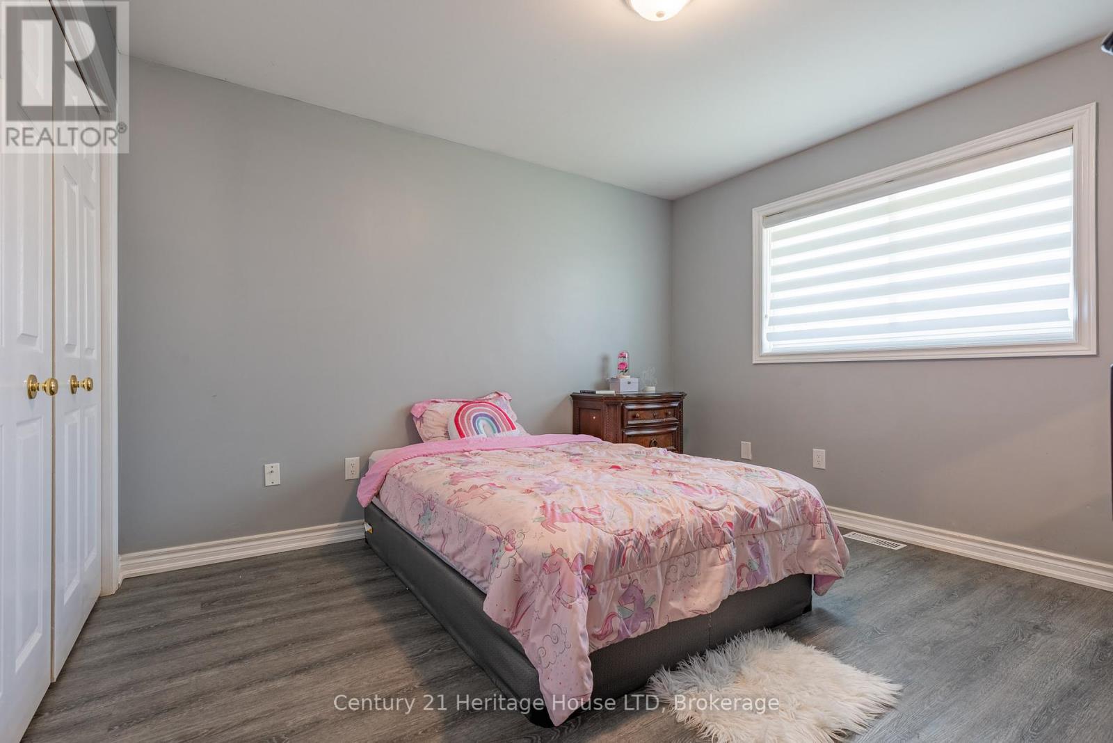 160 Northwood Drive, Welland, Ontario  L3C 6V9 - Photo 14 - X12412113