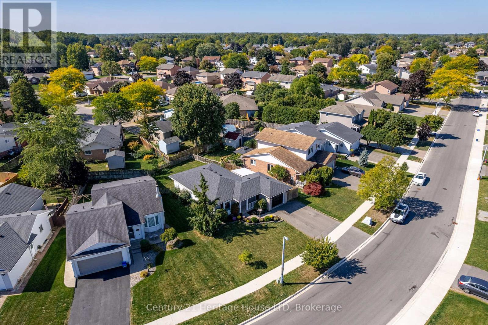 160 Northwood Drive, Welland, Ontario  L3C 6V9 - Photo 33 - X12412113
