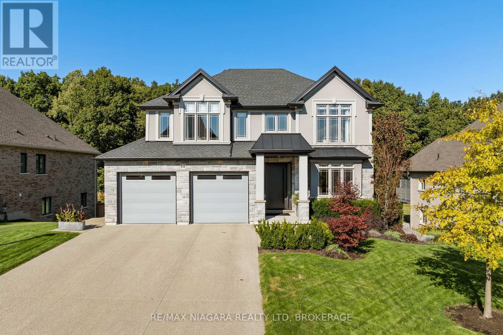 54 Philmori Boulevard, Pelham, Ontario  L0S 1E5 - Photo 1 - X12412168