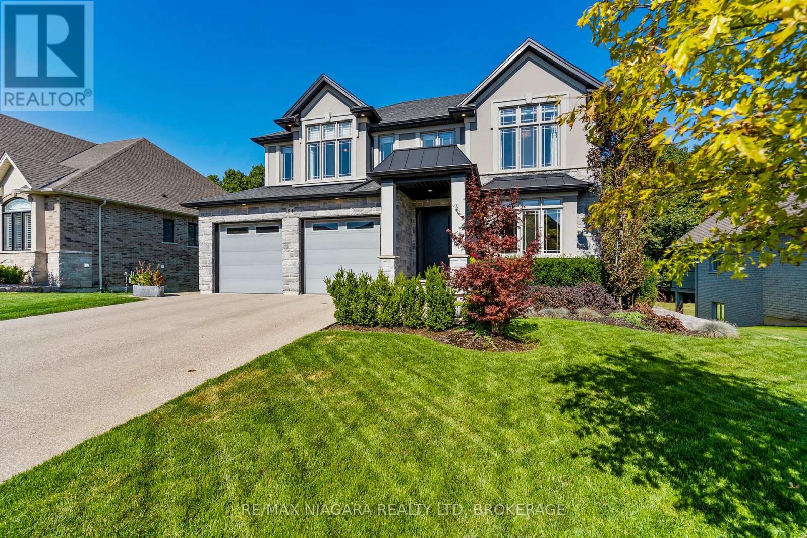 54 Philmori Boulevard, Pelham, Ontario  L0S 1E5 - Photo 3 - X12412168