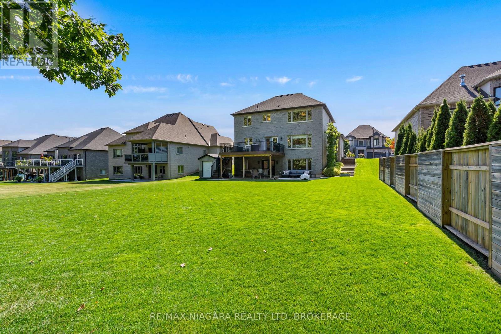 54 Philmori Boulevard, Pelham, Ontario  L0S 1E5 - Photo 39 - X12412168