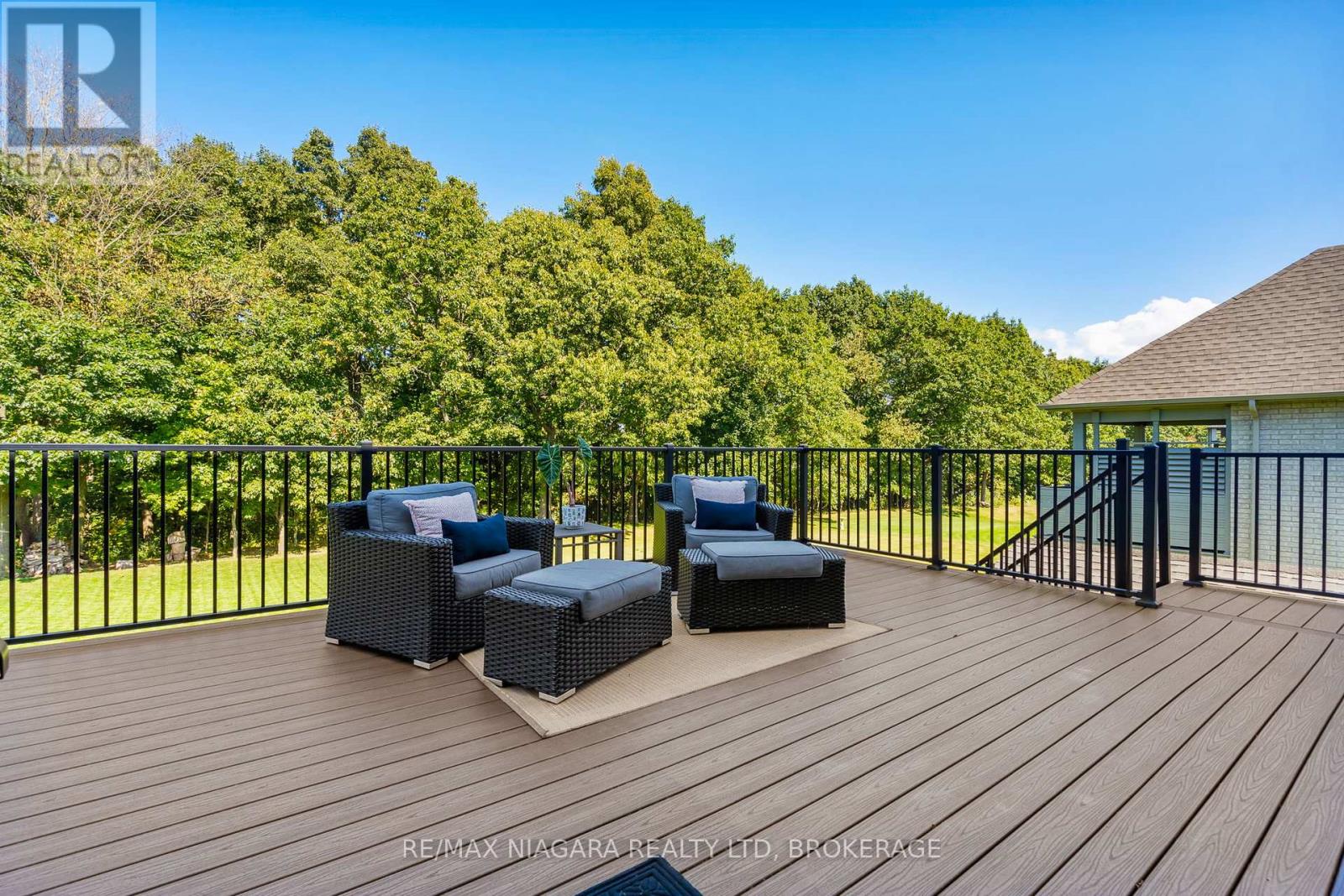 54 Philmori Boulevard, Pelham, Ontario  L0S 1E5 - Photo 44 - X12412168