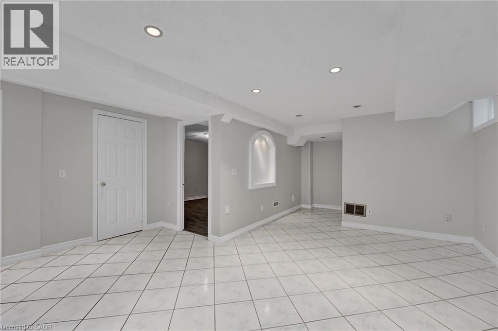 1157 Charminster Crescent, Mississauga, Ontario  L5V 1P9 - Photo 30 - 40771259