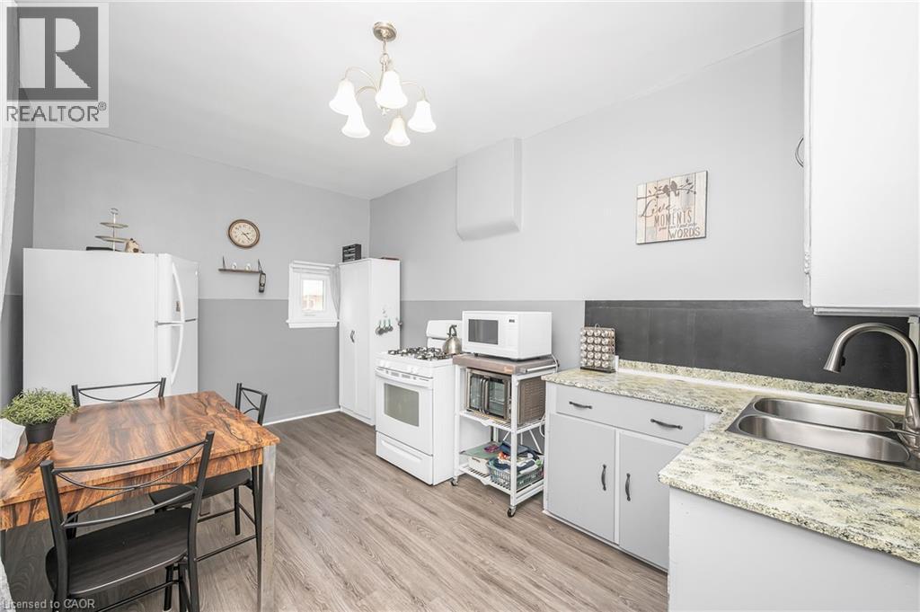 127 East Avenue N, Hamilton, Ontario  L8L 5H6 - Photo 14 - 40770906