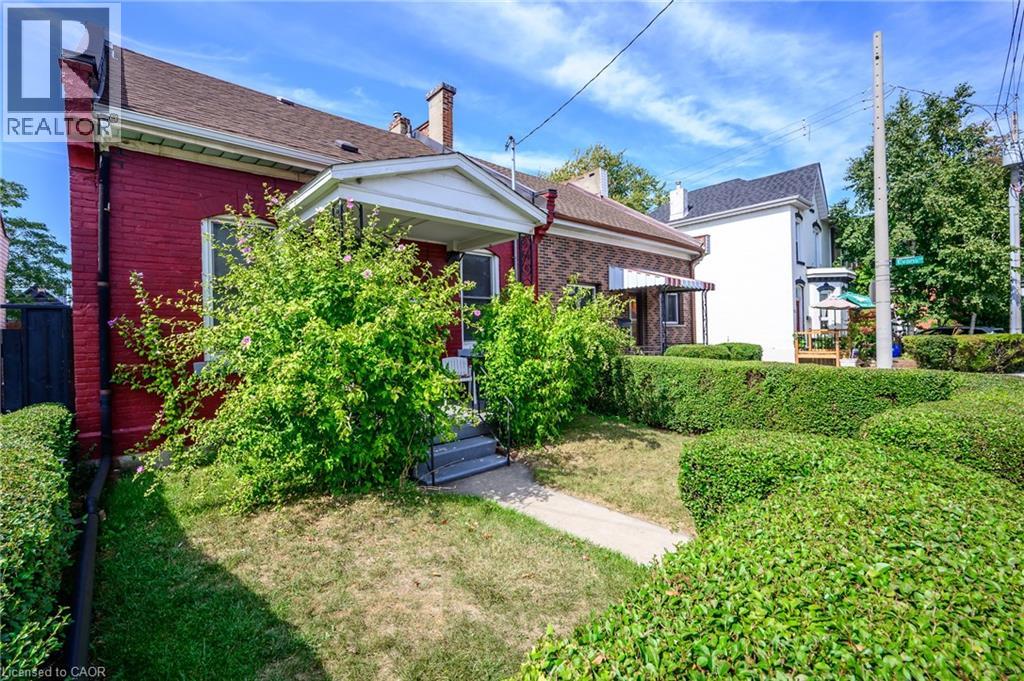 127 East Avenue N, Hamilton, Ontario  L8L 5H6 - Photo 3 - 40770906