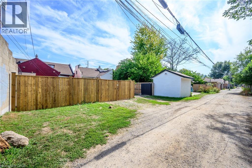 127 East Avenue N, Hamilton, Ontario  L8L 5H6 - Photo 31 - 40770906