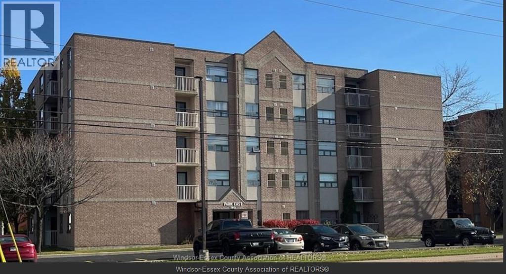 MLS# 25023823: 1160 LAUZON Unit# 503, Windsor, Canada