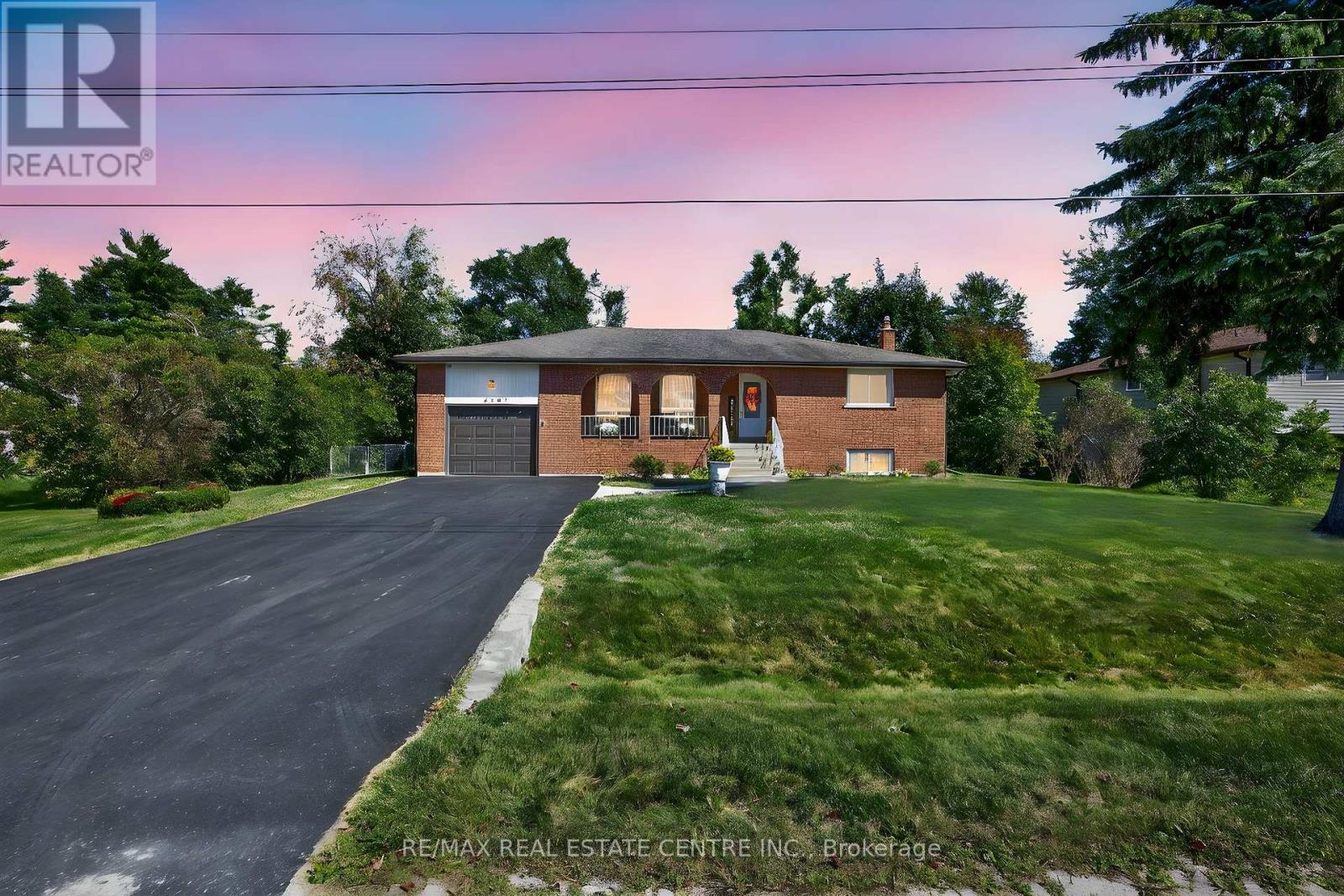 3047 SANDY COVE DRIVE, Innisfil, Ontario