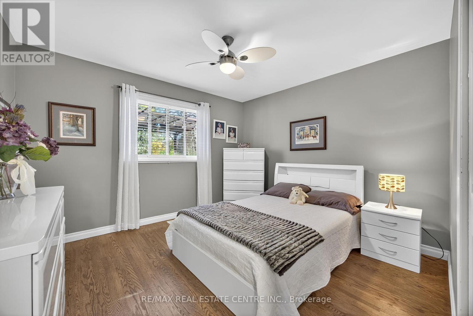 3047 Sandy Cove Drive, Innisfil, Ontario  L9S 2K1 - Photo 16 - N12411835