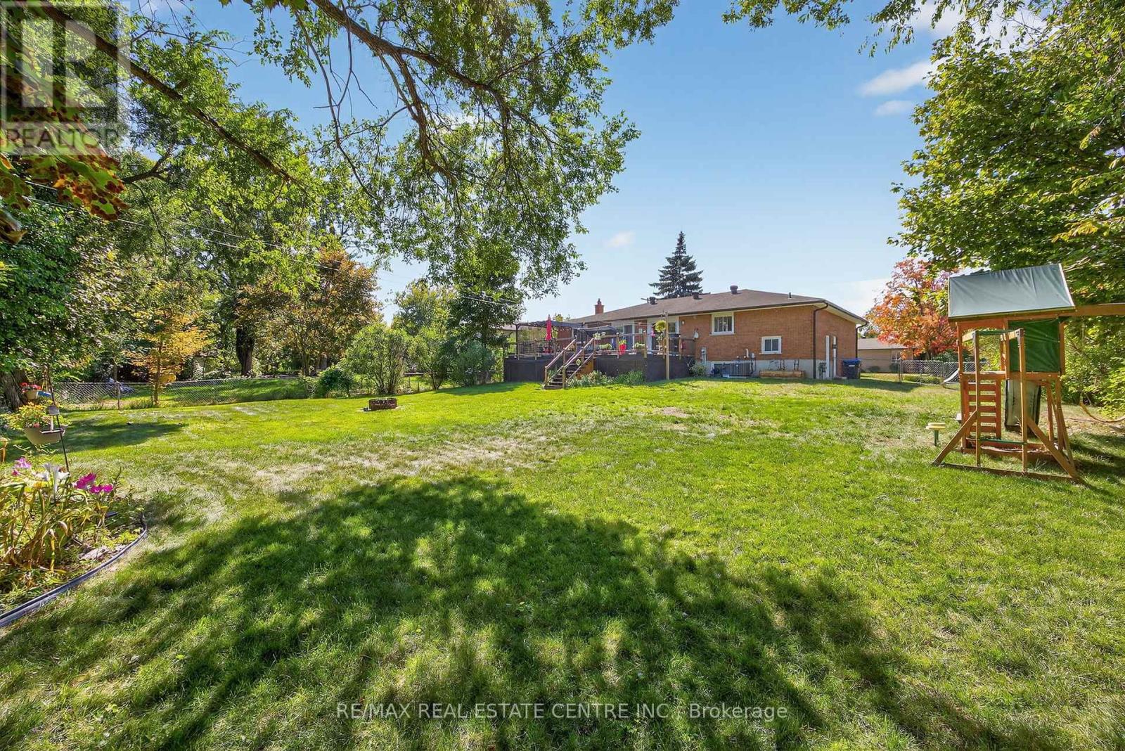 3047 Sandy Cove Drive, Innisfil, Ontario  L9S 2K1 - Photo 37 - N12411835