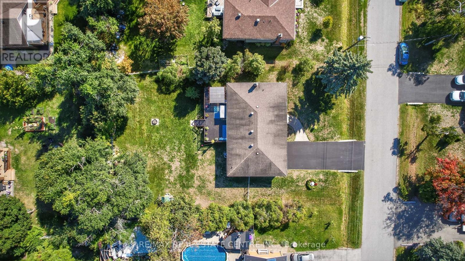 3047 Sandy Cove Drive, Innisfil, Ontario  L9S 2K1 - Photo 41 - N12411835