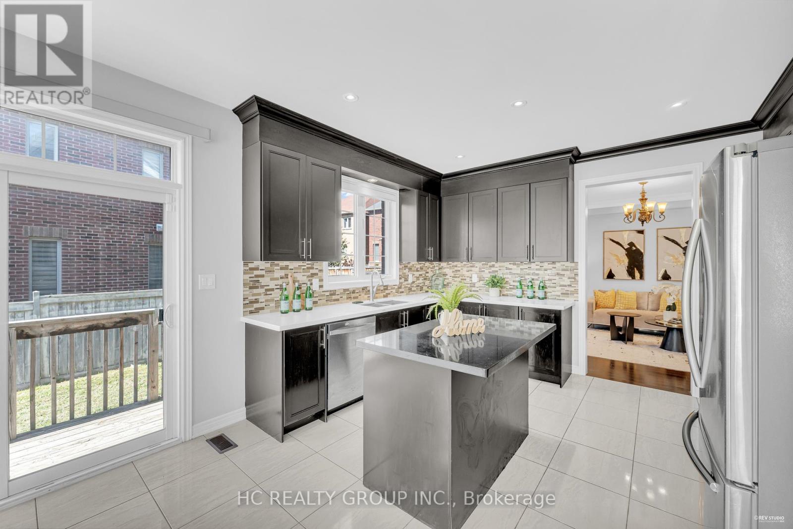 56 William Bartlett Drive, Markham, Ontario  L6C 0P7 - Photo 15 - N12411852